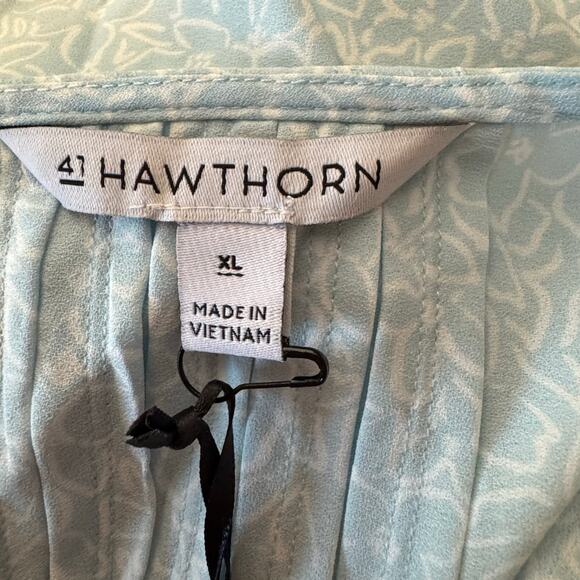 41 Hawthorn Women’s Sleeveless V-Neck Blouse Top Blue NWT Size XL - Picture 7 of 8